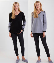 Load image into Gallery viewer, Pima Cotton Reversible V Tunic #191359