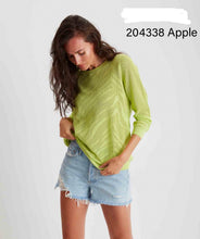 Load image into Gallery viewer, Pima Cotton Zebra Textured Crew Neck #204338
