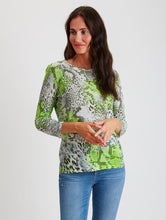 Load image into Gallery viewer, Snake Print Crew Neck #204911
